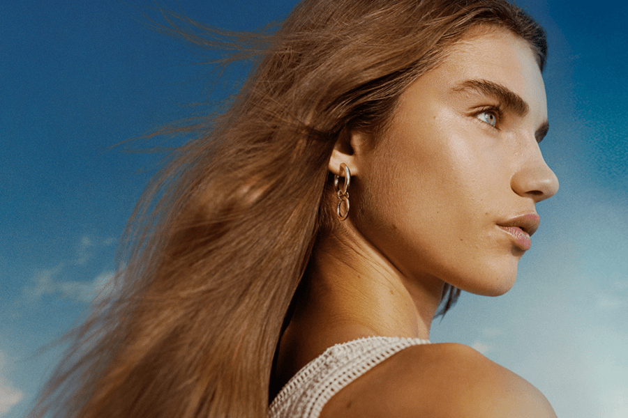 WHAT IS THE BEST FACIAL CLEANSER FOR SENSITIVE SKIN?